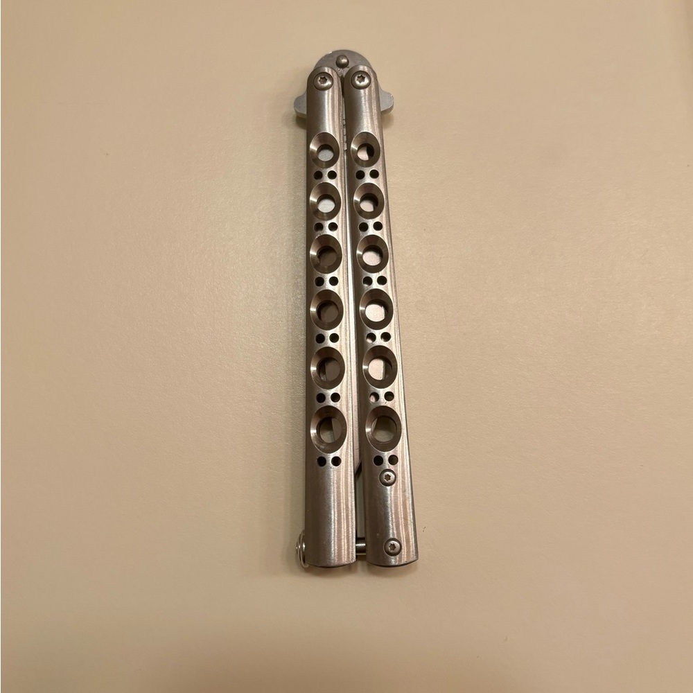 Original Benchmade 43 balisong butterfly 440c 4.25 inch. Made in USA
